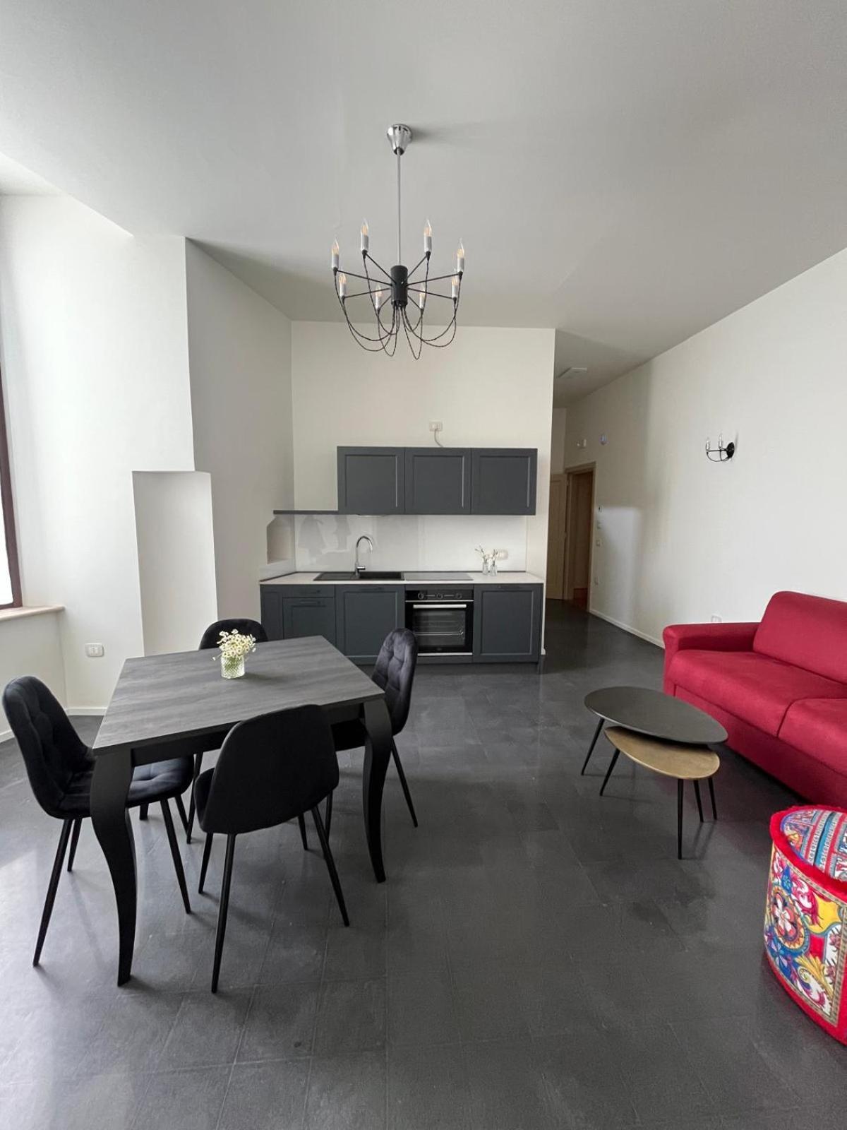 Dimora Santa Chiara Apartment ริปาตรานโซเน ภายนอก รูปภาพ